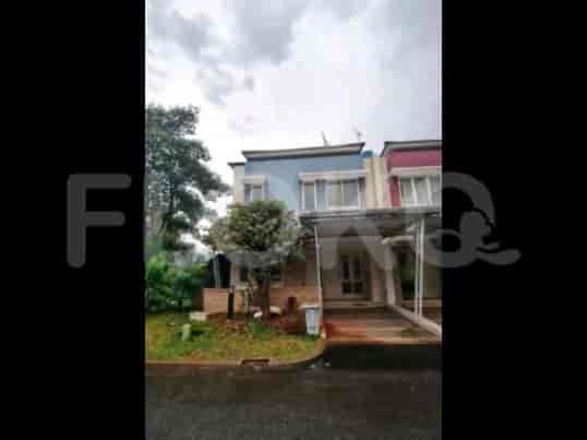 Dijual Rumah 3 BR, Luas 73 m2 di Cluster Thomson - Gading Serpong, Tangerang - RHAS60d 1