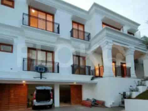 Disewakan Rumah 5 BR, Luas 1000 m2 di Ampera, Pejaten - RHA242 1
