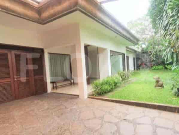400 sqm, 4 BR house for rent in Jl. Kemang Selatan I, Kemang - RHAc4d 1