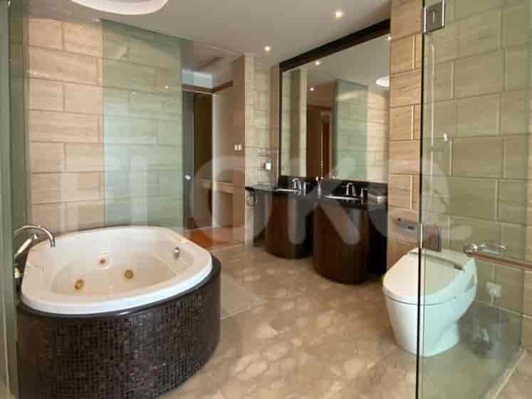 Tipe 3 Kamar Tidur di Lantai Menengah untuk disewakan di Kempinski Grand Indonesia Apartemen - fme86a 7