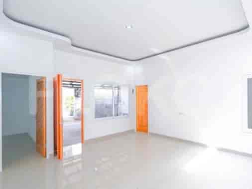 RHAS36e | House in Bogor for Sale with Negotiable Price 2