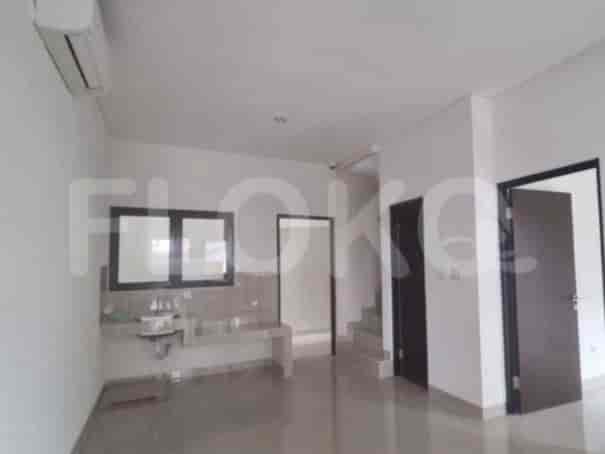 Disewakan Rumah 3 BR, Luas 90 m2 di Metland Cyber Puri Cluster Northbend, Tangerang - RHA6a9 3