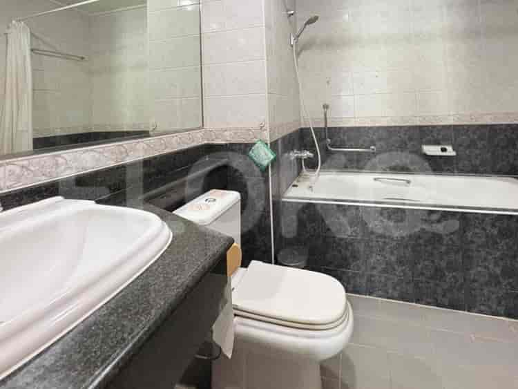 Tipe 2 Kamar Tidur di Lantai Tinggi untuk disewakan di Casablanca Apartemen - fte323 4