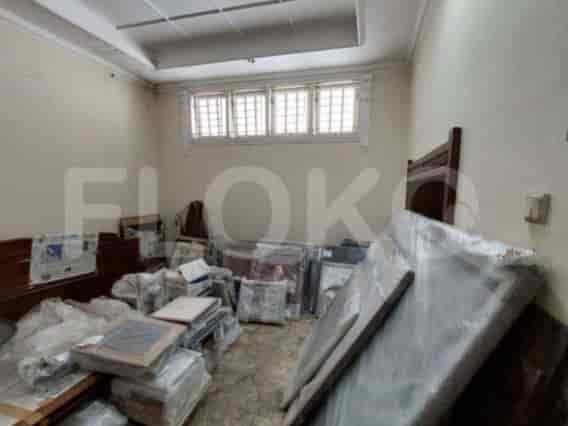 Disewakan Rumah 4 BR, Luas 900 m2 di Kebayoran Baru, Gandaria - RHA8c2 3