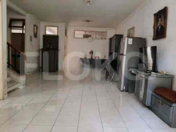 RHAS769, 2 Floors House Kelapa Gading For Sale | Prime Location 3