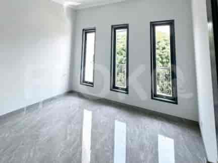 228 sqm, 4 BR house for sale in Jl Gandaria Jagakarsa, Gandaria - RHASe54 2