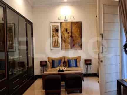 RHAS816, 2 Floors House in Bintaro For Sale | 5BR with Carport 2