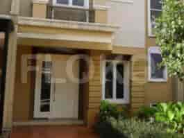 RHASc90 | Rumah Dijual di Gading Serpong, 2 Lantai dengan Carport 1