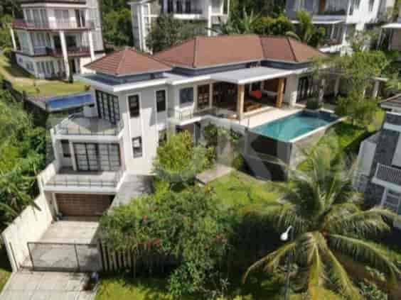400 sqm, 3 BR house for sale in Sentul City Area, Bogor - RHAS121 1