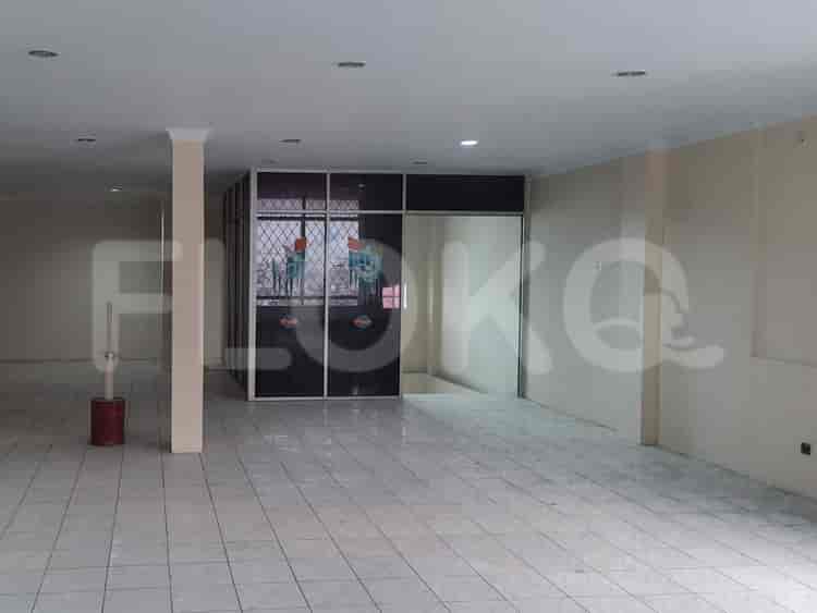 475 sqm, shophouse for rent in Jalan Pluit Raya, Pluit - RKR99b 1