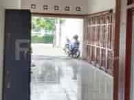 Disewakan Rumah 7 BR, Luas 650 m2 di Jalan Randu, Pasar Rebo - RHA86c 5