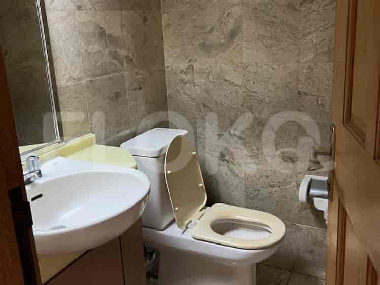 Tipe 2 Kamar Tidur di Lantai Tinggi untuk disewakan di Park Royal Apartemen - fga1e4 5