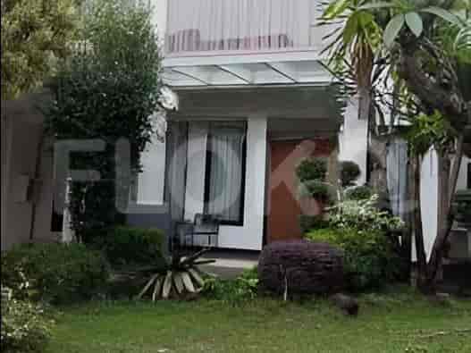 Dijual Rumah 5 BR, Luas 400 m2 di Serpong, Gading Serpong - RHASe12 2