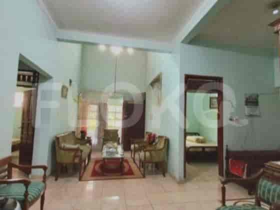 Dijual Rumah 2 BR, Luas 267 m2 di Jaticempaka - Bekasi, Bekasi - RHAS5eb 2