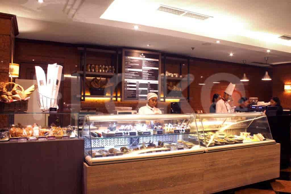 kristal cafe_nw.jpg