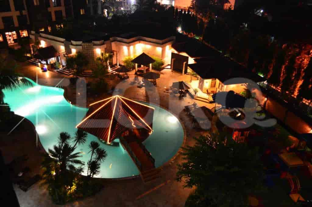 kristal pool ov_nw.jpg