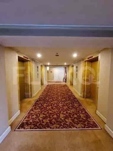 mangkuluhur lobby lift_nw.jpg