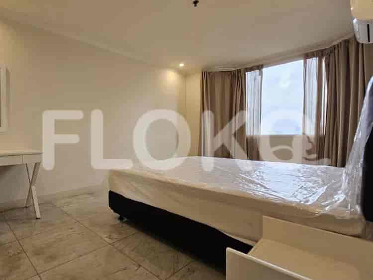 2 Bedroom on Middle Floor for Rent in Simprug Indah - fsi6fb 2
