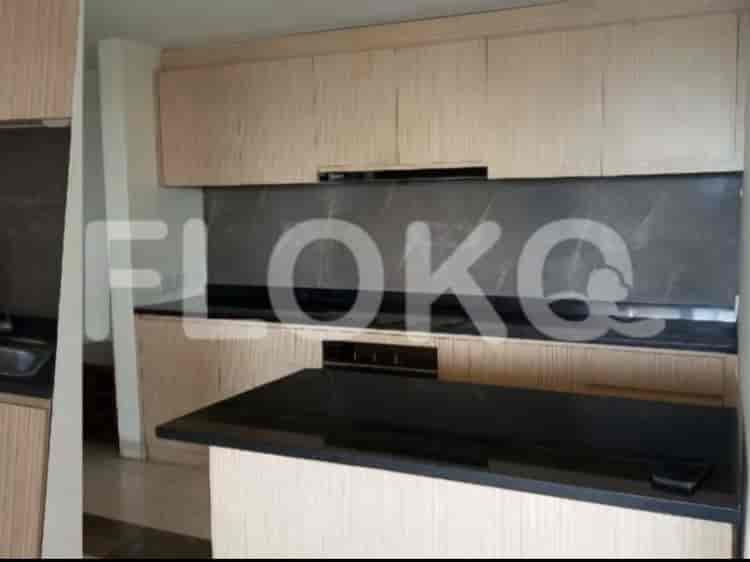 Tipe 3 Kamar Tidur di Lantai Tinggi untuk disewakan di BonaVista Apartemen - fle52d 4