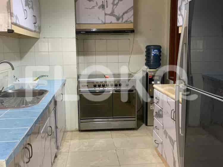 3 Bedroom on Middle Floor for Rent in Simprug Indah - fsi57c 3