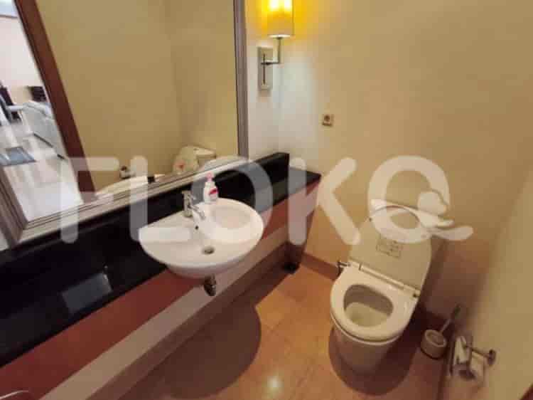 4 Bedroom on Middle Floor for Rent in Airlangga Apartment - fmed2b 4