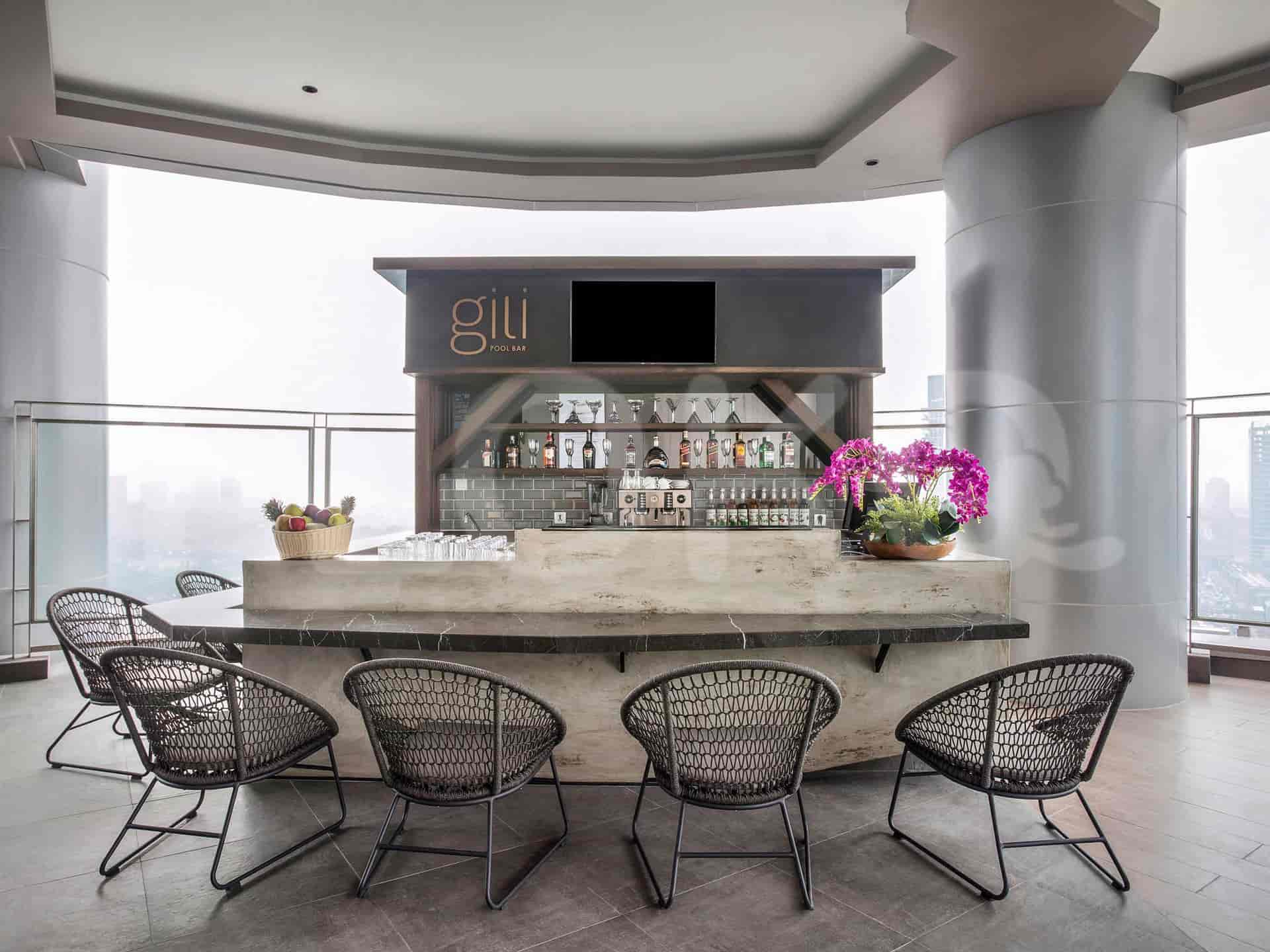 mercure gatsu bar_nw.jpg