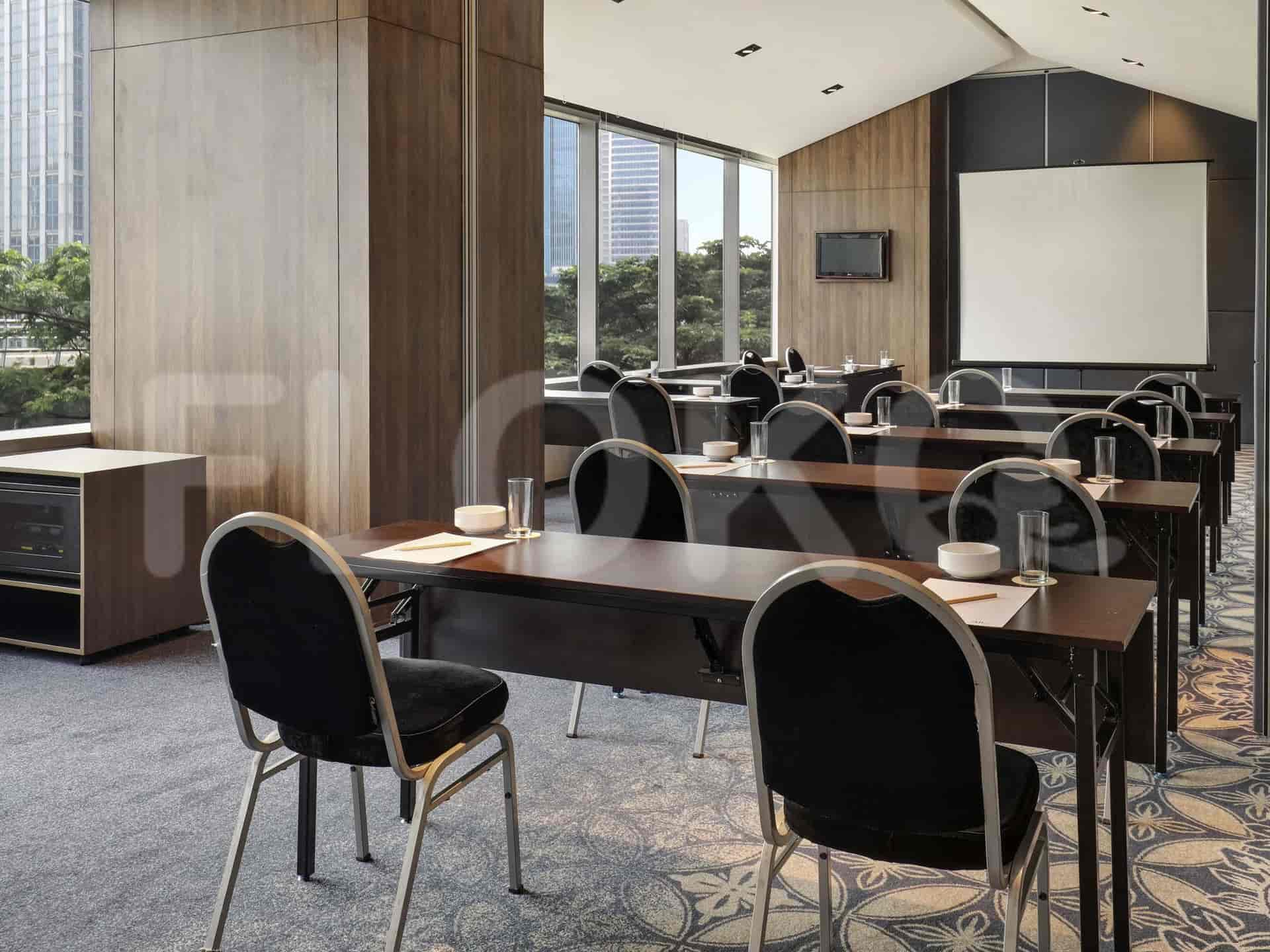 mercure gatsu meeting2_nw.jpg