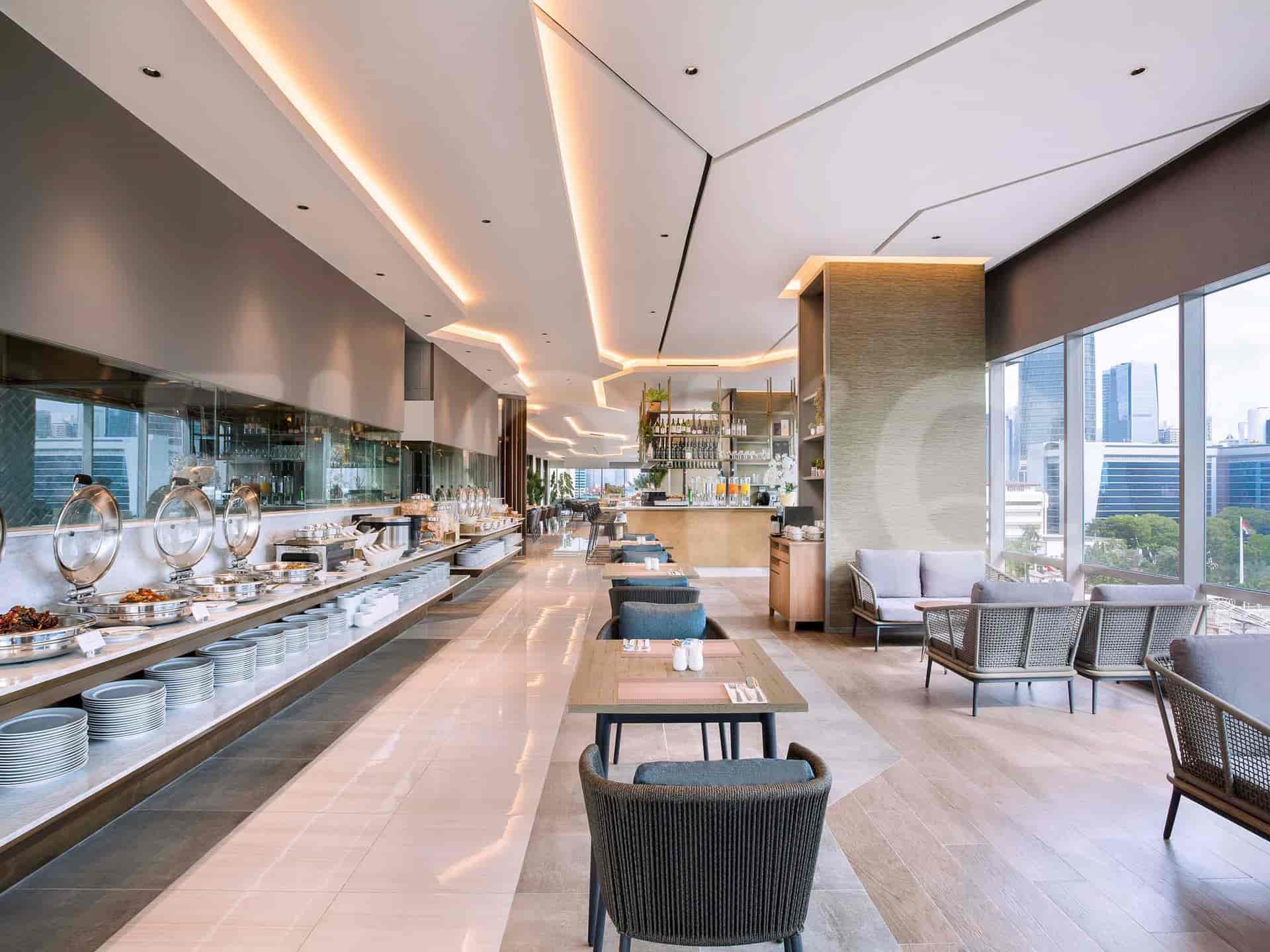 mercure gatsu resto3_nw.jpg