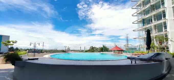 mp pool ov_nw.jpg