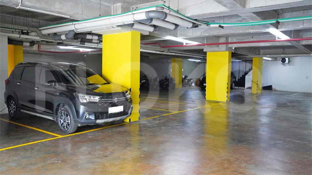 nagomi parking area_nw.jpg