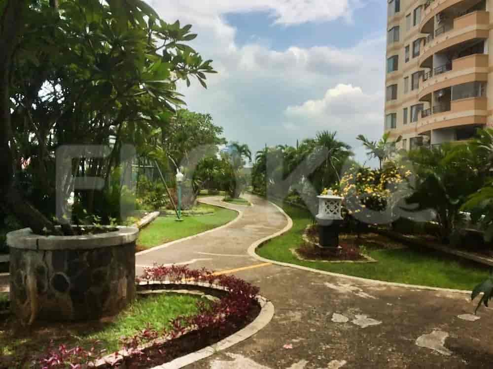 pb outdoor2 (1)_nw.jpg