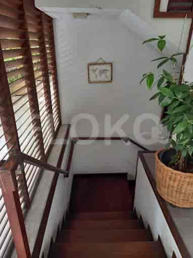 pejaten stairs_nw.jpg