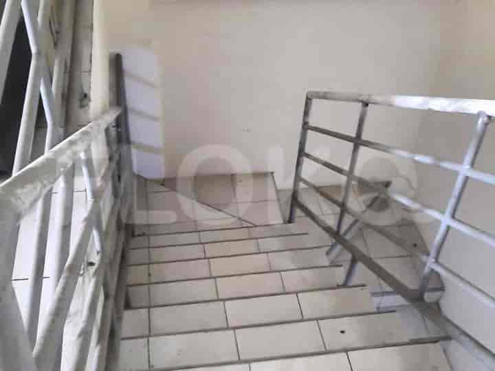 Disewakan Ruko Luas 175 m2 di Kalideres, Cengkareng - RKR06e 3