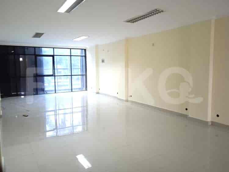 400 sqm, shophouse for rent in Cideng Timur, Tanah Abang - RKR1f7 4