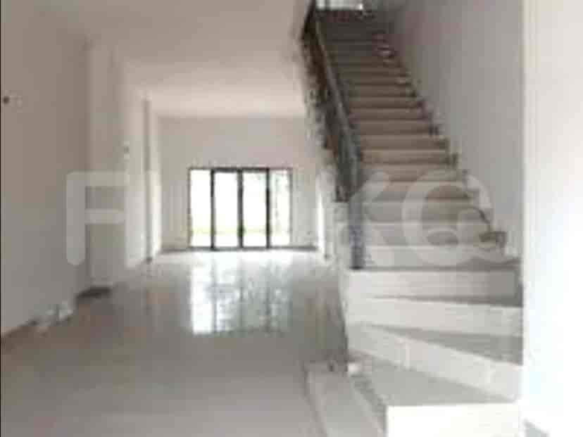 Dijual Ruko Luas 243 m2 di Boulevard Sedayu City, Kelapa Gading 2