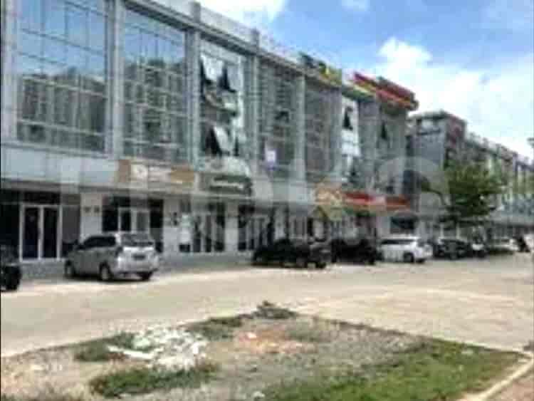 200 sqm, shophouse for rent in La Riviera, Kamal Muara - RKR5ef 1