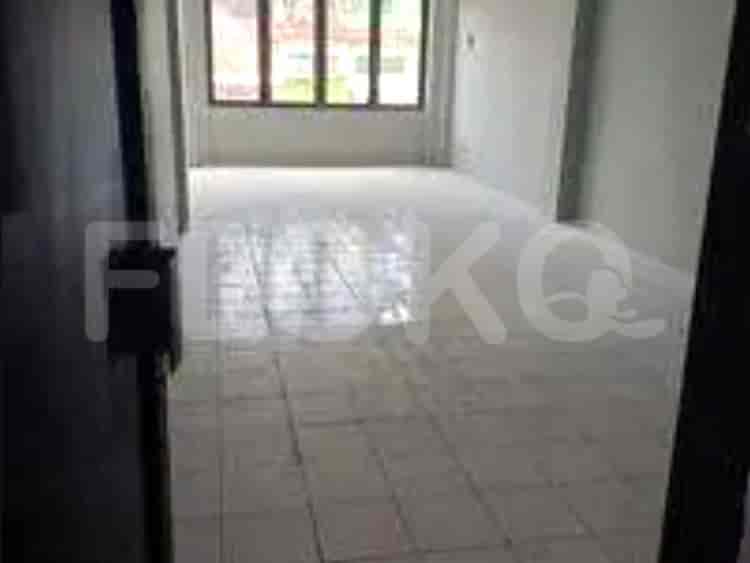 180 sqm, shophouse for rent in Kalideres, Daan Mogot - RKRc7f 2