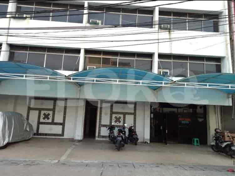 320 sqm, shophouse for sale in Jalan Roxy, Tanah Abang - RKS806 2