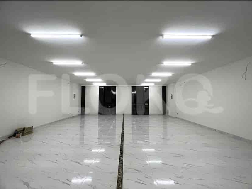 Disewakan Ruko Luas 270 m2 di Jalan Arteri Kelapa Dua No.61, Kebon Jeruk 3