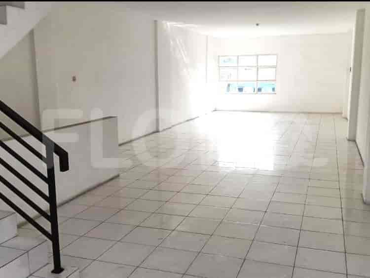 Dijual Ruko Luas 675 m2 di Jalan Tambak, Menteng - RKS6f6 4