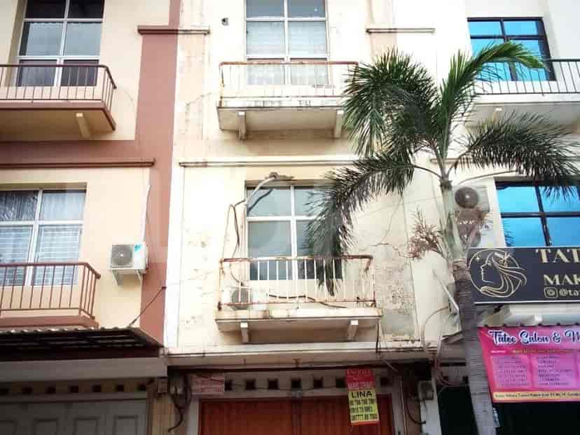 Dijual Ruko Luas 239 m2 di Jalan Mutiara Palem, Cengkareng 1