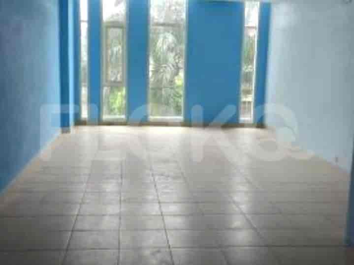 Disewakan Ruko Luas 180 m2 di Jalan Belmont Residence Blok K2, Kebon Jeruk 2