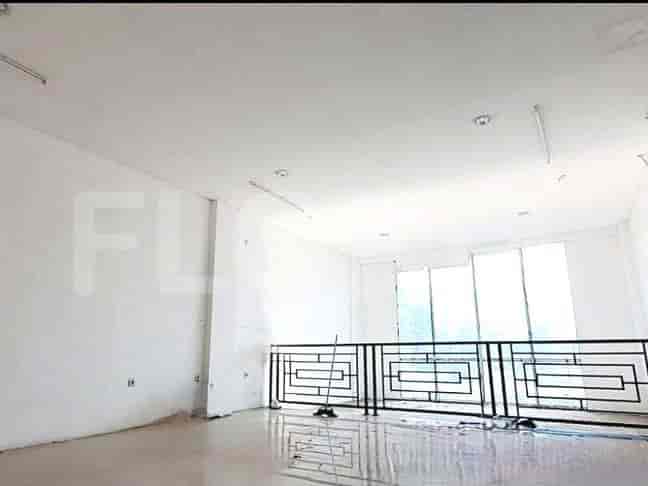 263 sqm, shophouse for sale in Jakan Kahfi Jagakarsa, Pasar Minggu 3