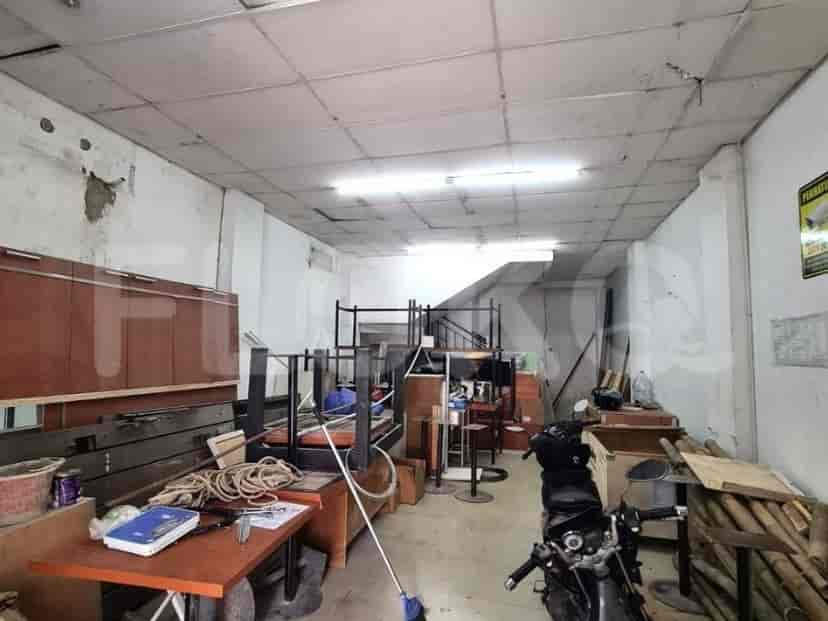 150 sqm, shophouse for rent in Jalan Haji Nawi, Pondok Indah 1