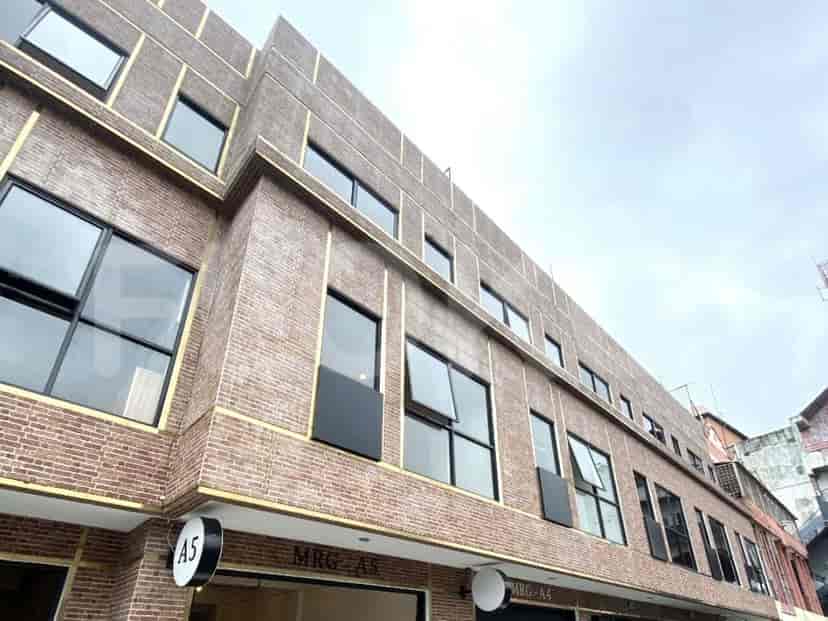 197 sqm, shophouse for sale in Jalan Margonda Raya, Depok 1