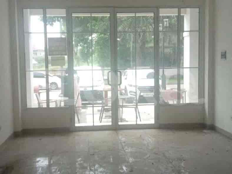 Disewakan Ruko Luas 106 m2 di Jalan Hollywood Boulevard, Cikarang 1