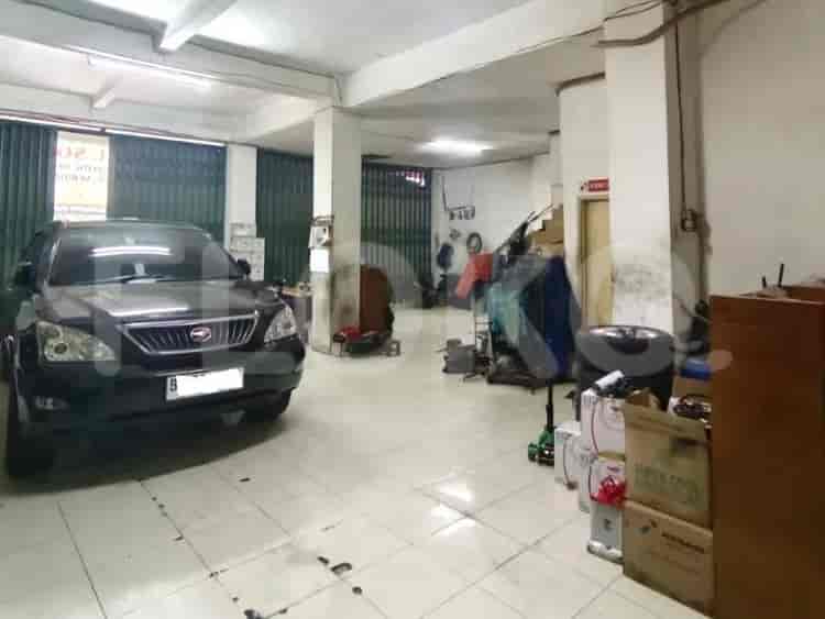 355 sqm, shophouse for sale in Jalan Pasar Tanah Abang, Tanah Abang - RKS9bc 2