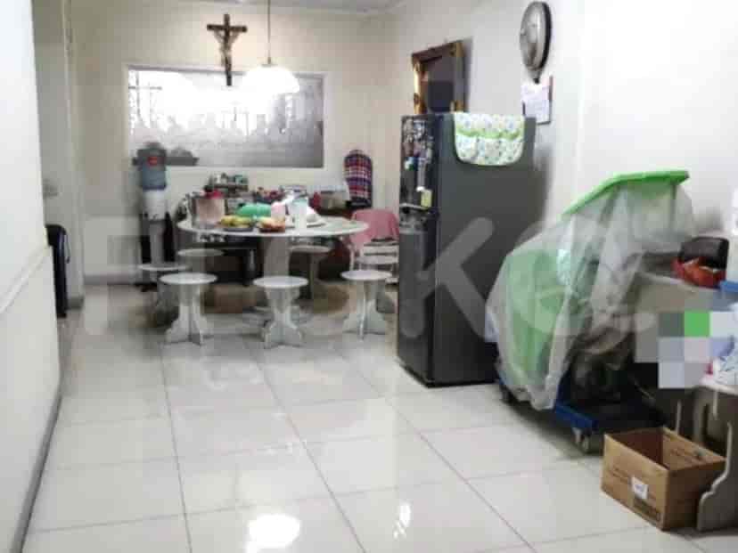 441 sqm, shophouse for sale in Jalan Blandongan, Gajah Mada 2