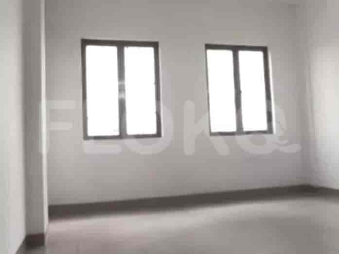 Dijual Ruko Luas 90 m2 di Jalan Hollywood Jababeka, Cikarang 3