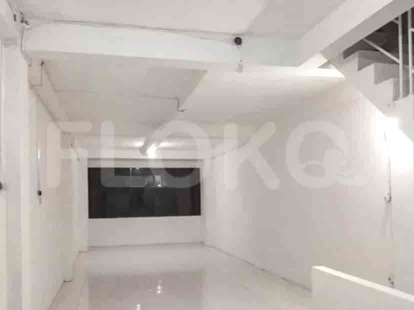 285 sqm, shophouse for sale in Jalan Petojo Utara , Gajah Mada 3